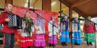 Песни, посвященные России, прозвучали на весь Фрязинский лесопарк - Regions.Ru